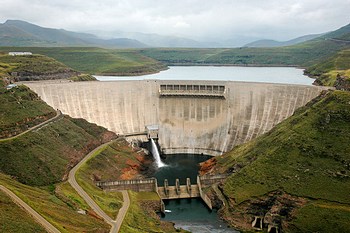 The Katse Dam, on the Malibamat’so River in Lesotho, was completed in 2009, as the centrepiece of the Phase 1 of the LHWP.