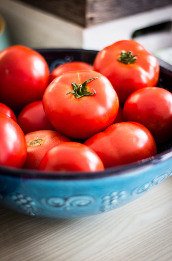 Bowl of tomatoes