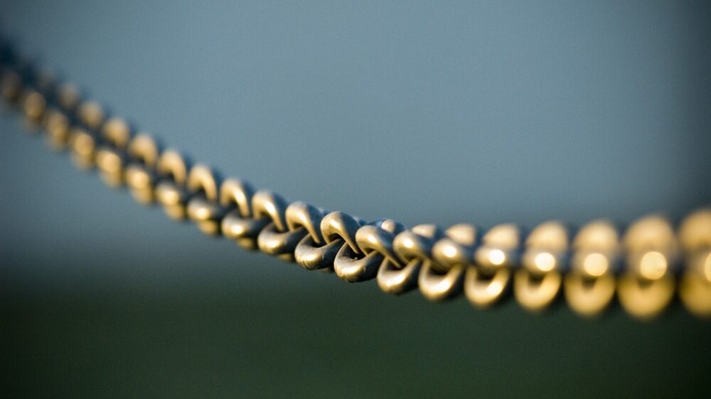 Linking chain