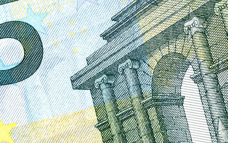 Five euro bill