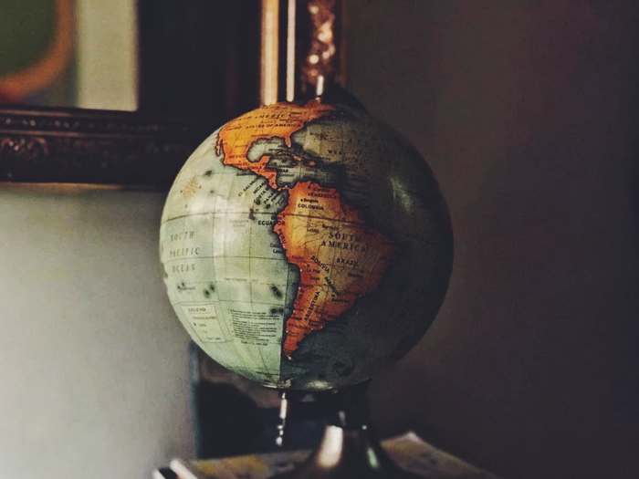Globe