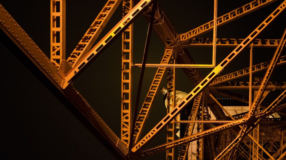 Metal construction