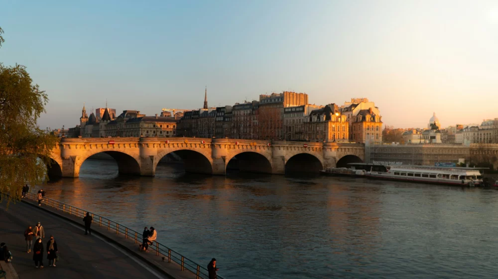 River and city