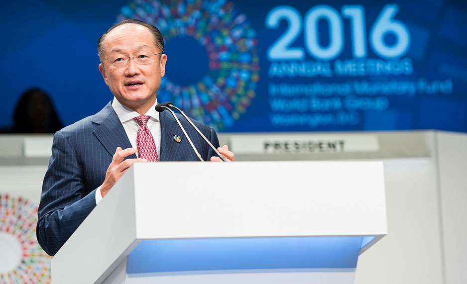 World Bank Group President Jim Yong Kim addresses the plenary session of the World Bank and International Monetary Fund annual meetings on 7 October