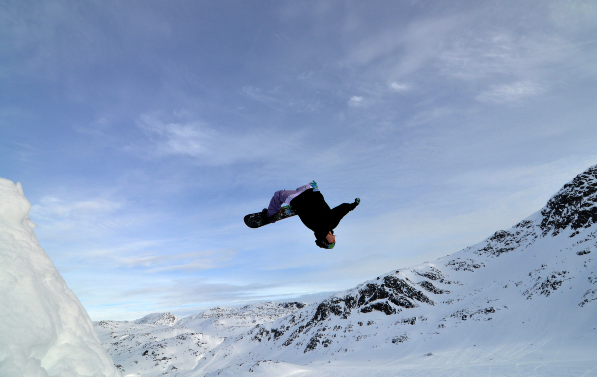 Snowboarder