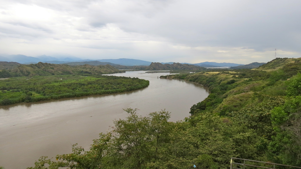 Река магдалена. Река Магдалена в Колумбии. Магдалена (река) реки Колумбии. Долина реки Магдалена Колумбия. Магдалена река в Южной Америке.