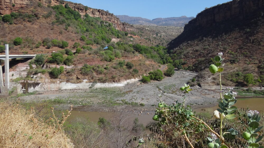 Photo of Abbay Bridge over the Blue Nile North of Addis Ababa -Ethiopia. Photo: Adam Jones