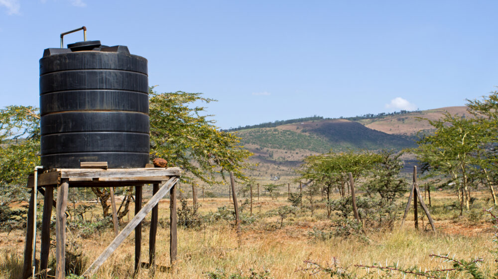 Water tank Kenya rural setting