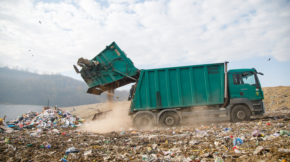Sarajevo landfill. Photo: Jasmin Agovic