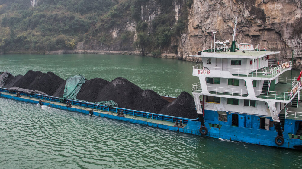 Kolfartyg på Yangtze floden