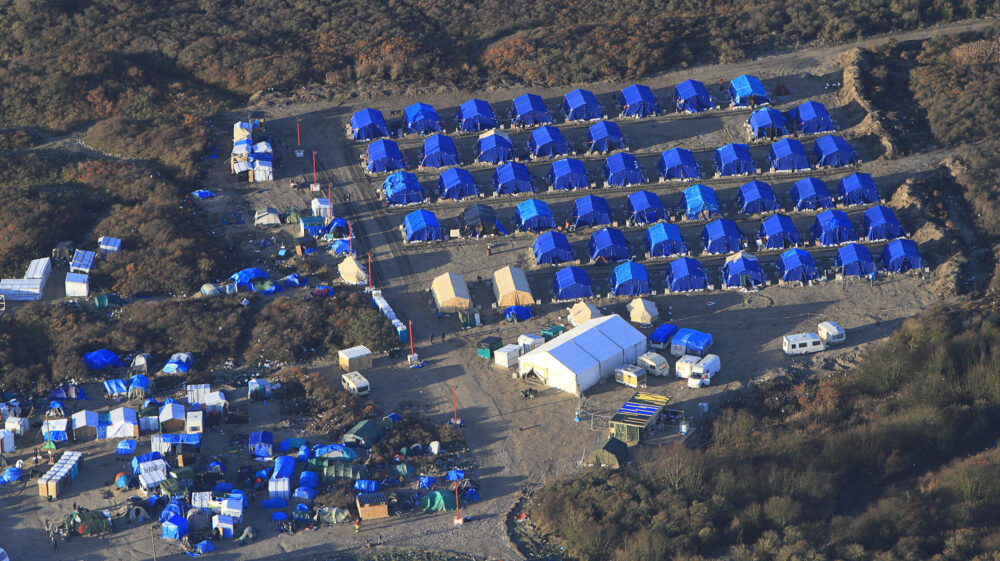 Image of migrants' refugee camp