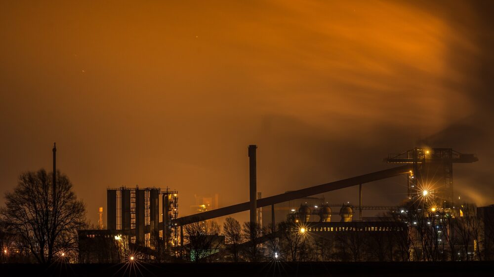 Unused blast furnace and metal factory at night, Salzgitter, Germany