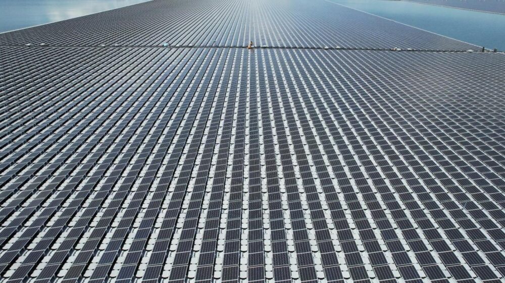 Aerial view of world's largest hydro-floating solar hybrid project, Sirindhorn Dam, Ubon Ratchanthani Province, Thailand