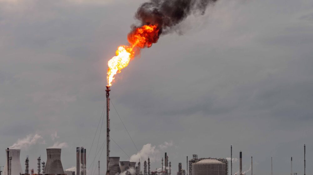 Oil refinery flare stack