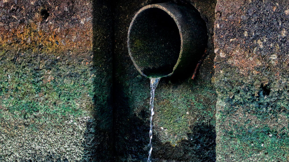 Waste pipe or drainage polluting environment