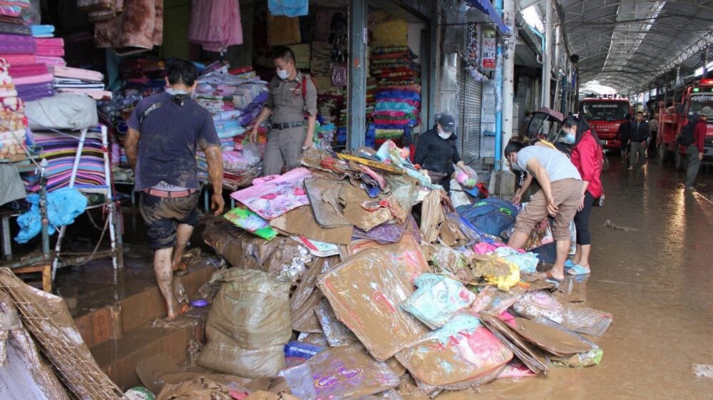 In October 2021, flash floods damaged the market in Mae Sai district along the Thailand-Myanmar border