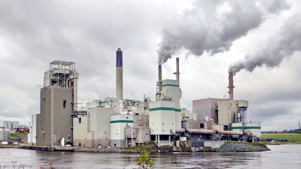 Industrial chimneys letting out smoke