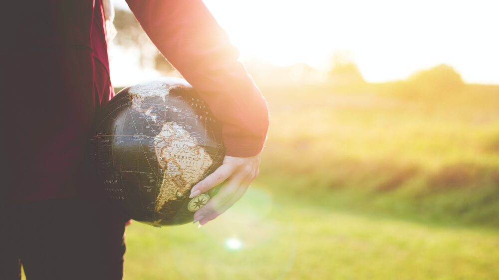 Finance for development. Photo: Ben White / Unsplash.