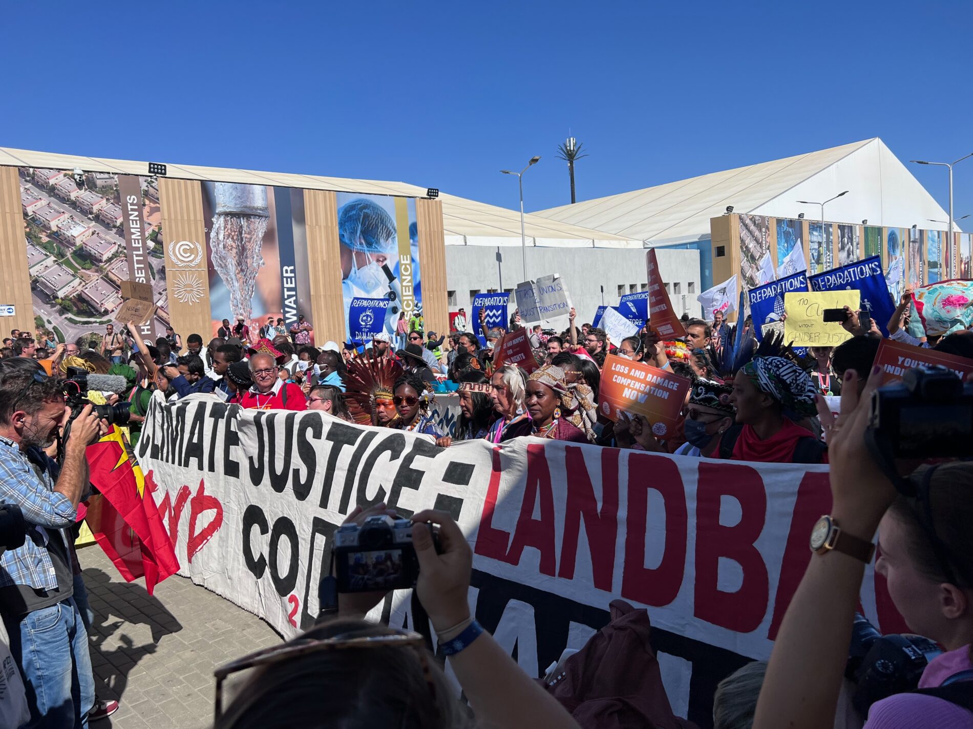 March at COP27