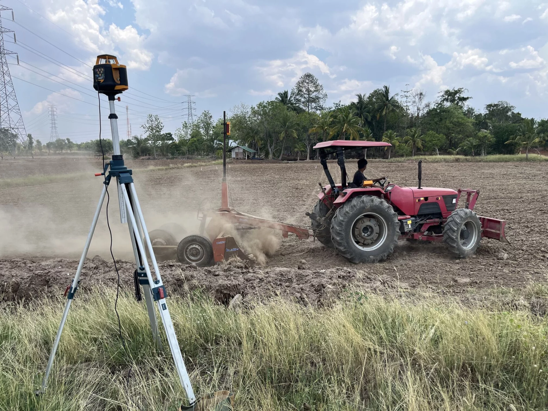 Laser-controlled land leveling