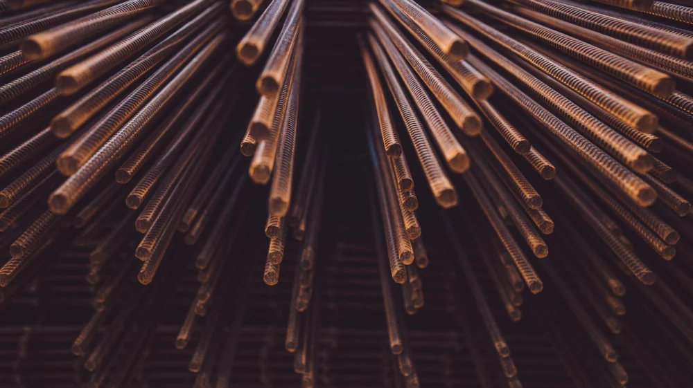 a close up of a bunch of metal rods