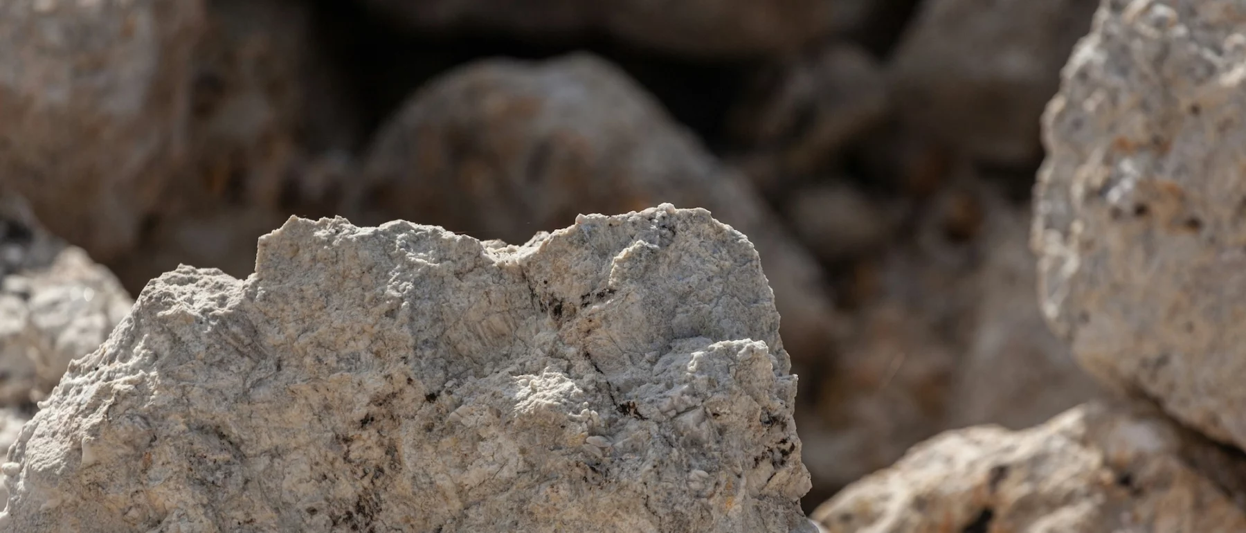 Lithium rocks